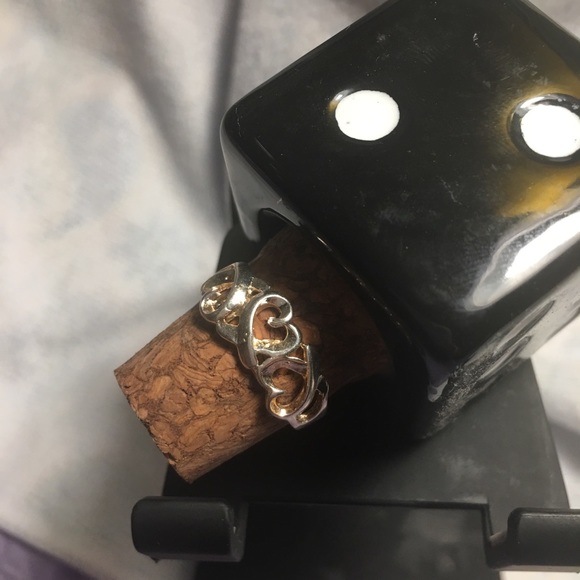 Heart ring - Picture 2 of 2